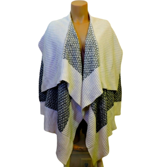 Banana Republic Sweaters - Banana republic wool knit long cardigan xsmall